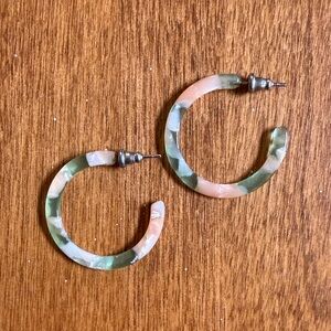 Machete Marbled Resin Mini Hoop Earrings - Peach & Sage